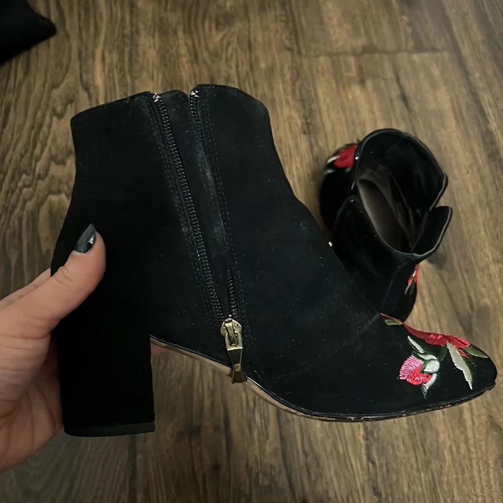 Kate Spade embroidered booties - Picture 4 of 4